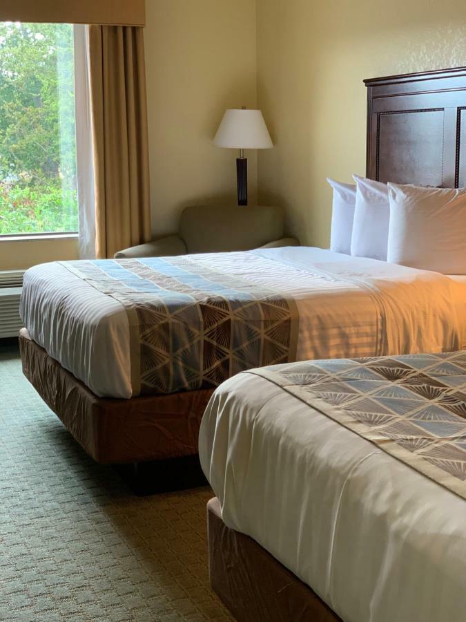 Ambassador Inn & Suites Tuscaloosa Ngoại thất bức ảnh